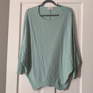 Pink Lily sweater size small